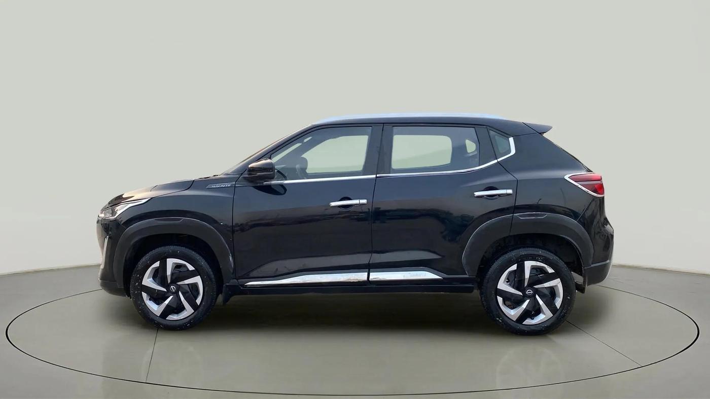 2023 Nissan MAGNITE XL, Petrol, Manual, 50,387 km, Left Side