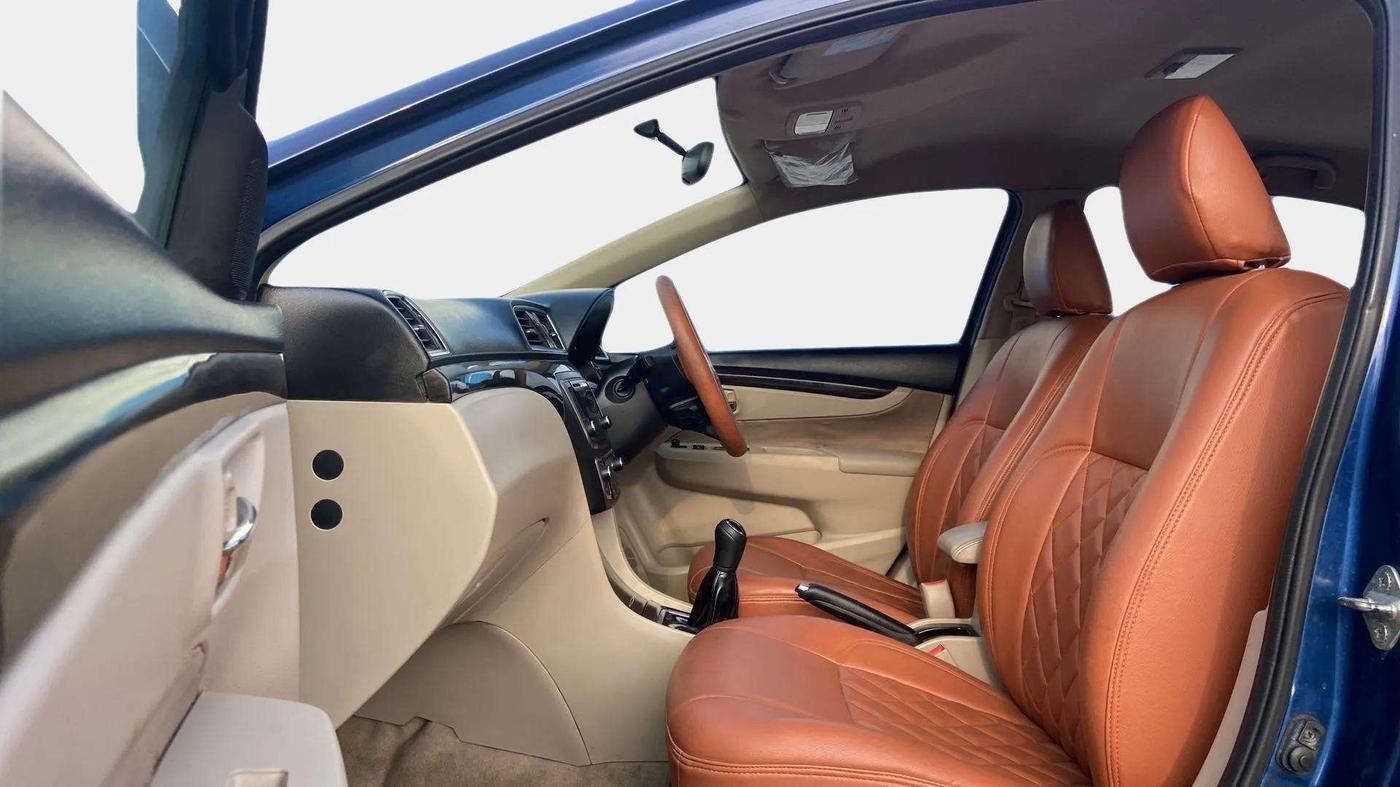 2018 Maruti Ciaz DELTA DIESEL 1.3, Diesel, Manual, 47,115 km, Right Side Front Door Cabin