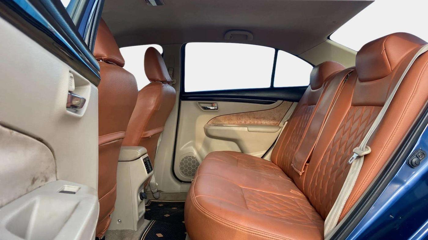 2018 Maruti Ciaz DELTA DIESEL 1.3, Diesel, Manual, 47,115 km, Right Side Rear Door Cabin