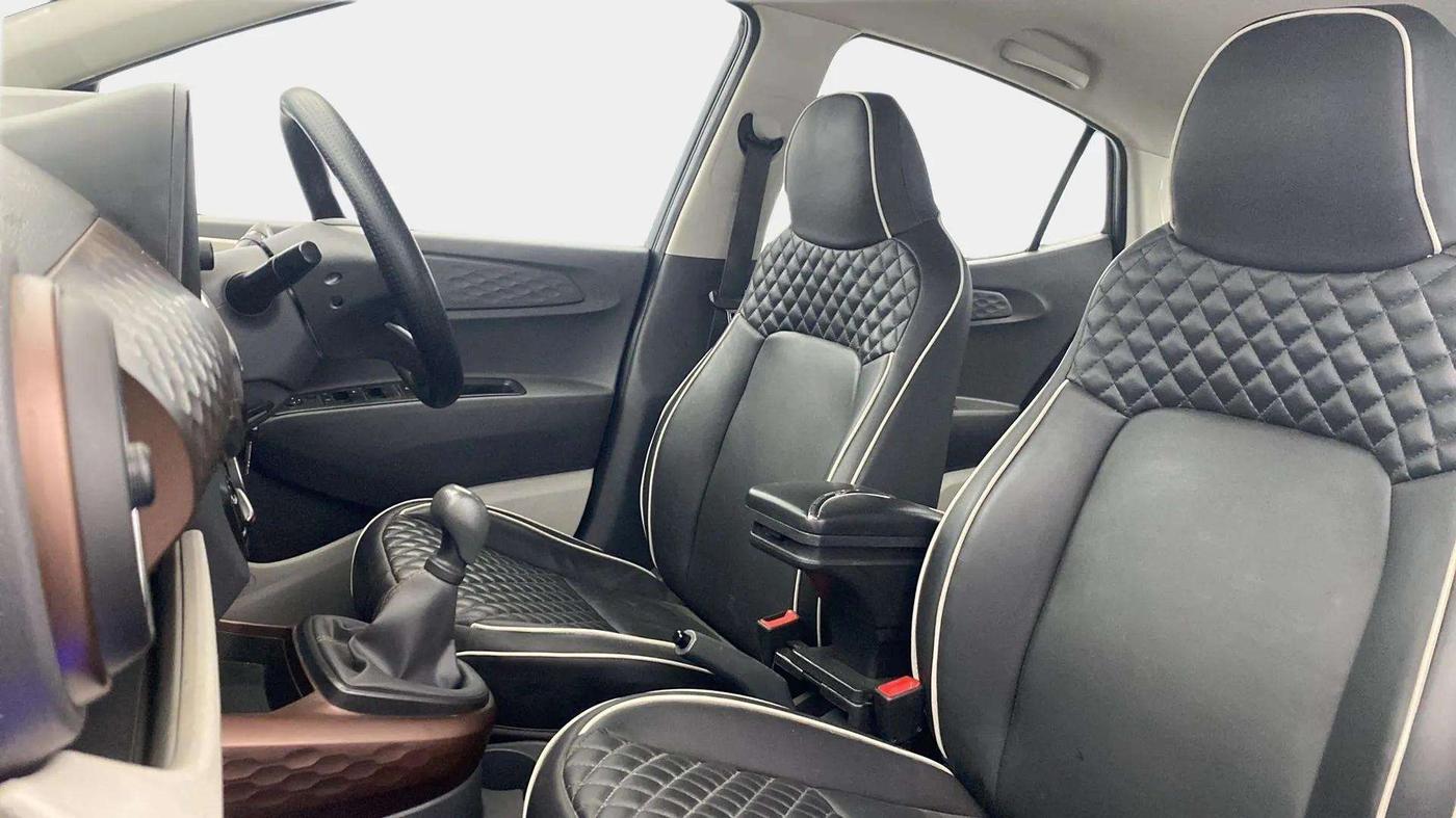 2020 Hyundai AURA S 1.2, Petrol, Manual, 20,807 km, Right Side Front Door Cabin