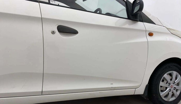 2013 Hyundai Eon D-LITE+, Petrol, Manual, 46,410 km, Driver-side door - Paint minor damage