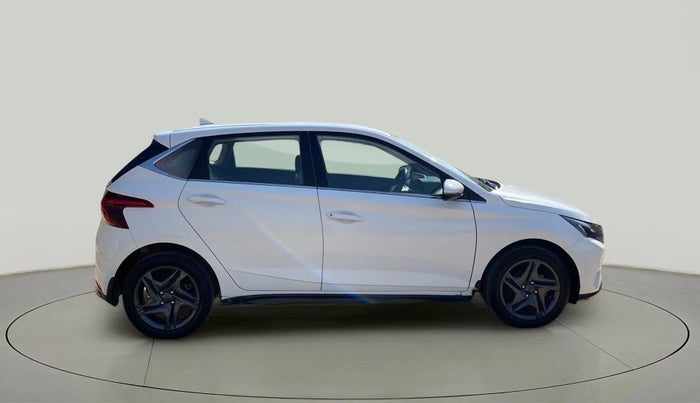 2021 Hyundai NEW I20 SPORTZ 1.2 MT, Petrol, Manual, 39,771 km, Right Side