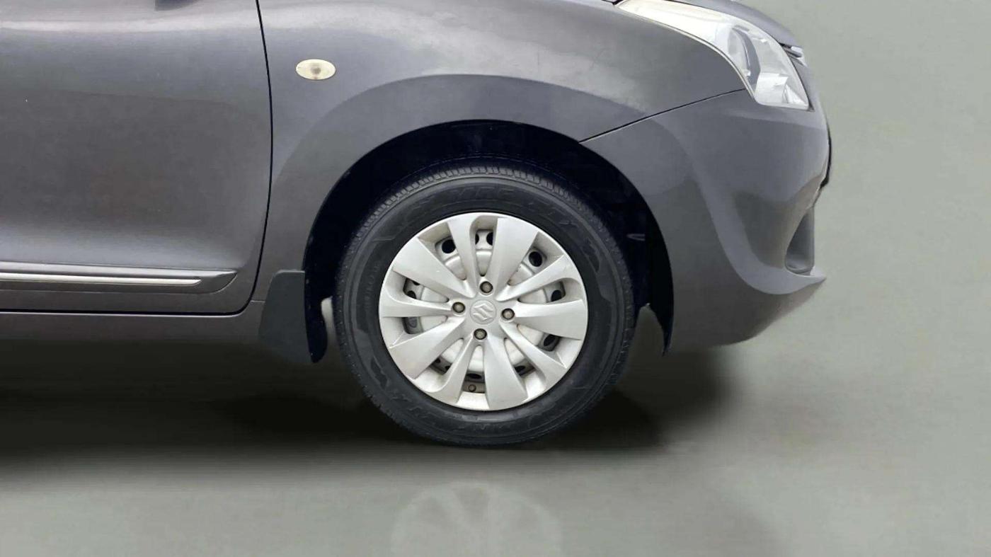 2017 Maruti Baleno SIGMA PETROL 1.2, Petrol, Manual, 60,929 km, Right Front Wheel