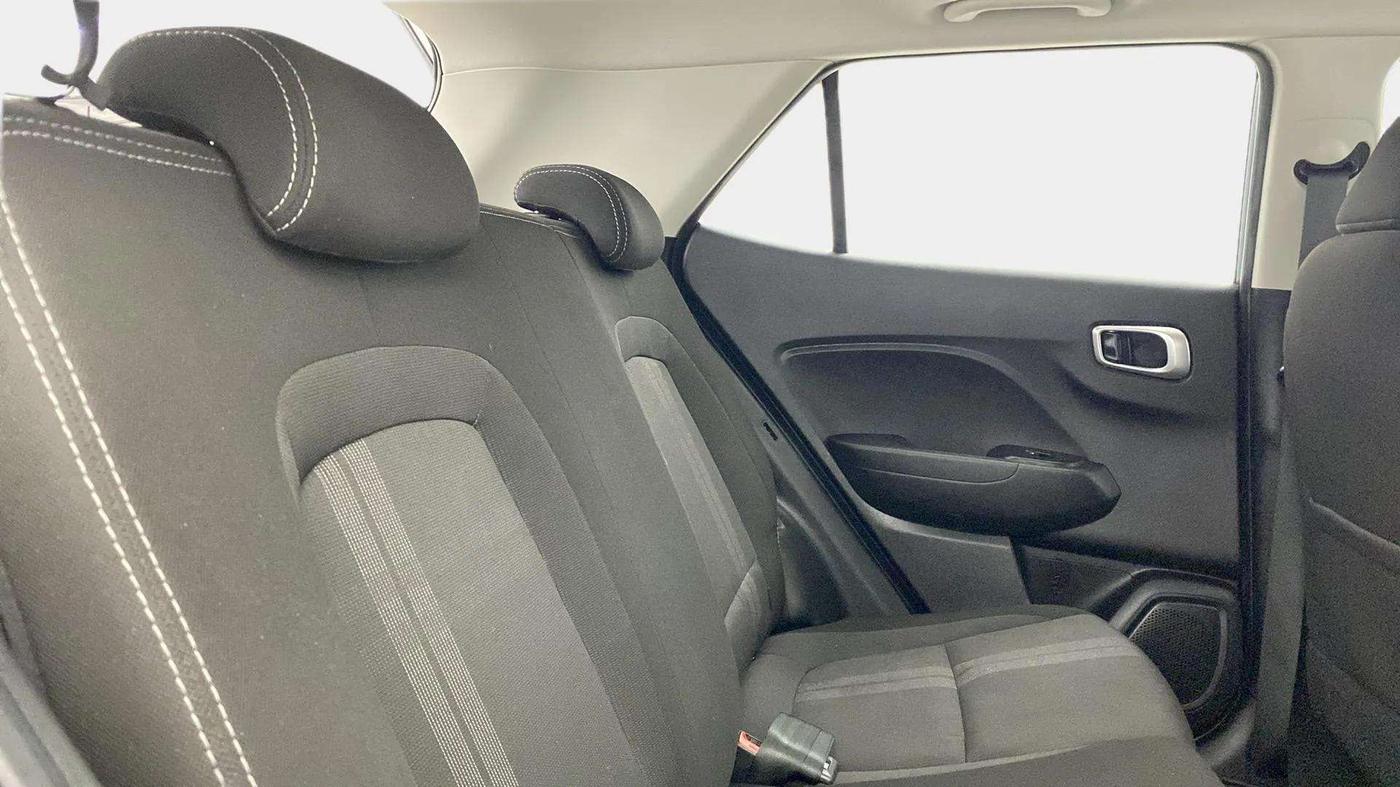 2021 Hyundai VENUE SX 1.0 TURBO IMT, Petrol, Manual, 24,616 km, Right Side Rear Door Cabin