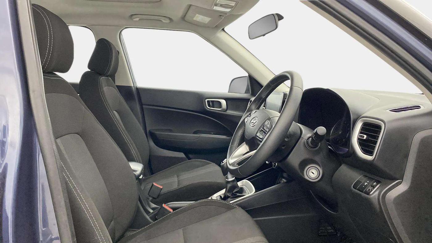 2021 Hyundai VENUE SX 1.0 TURBO IMT, Petrol, Manual, 24,616 km, Right Side Front Door Cabin