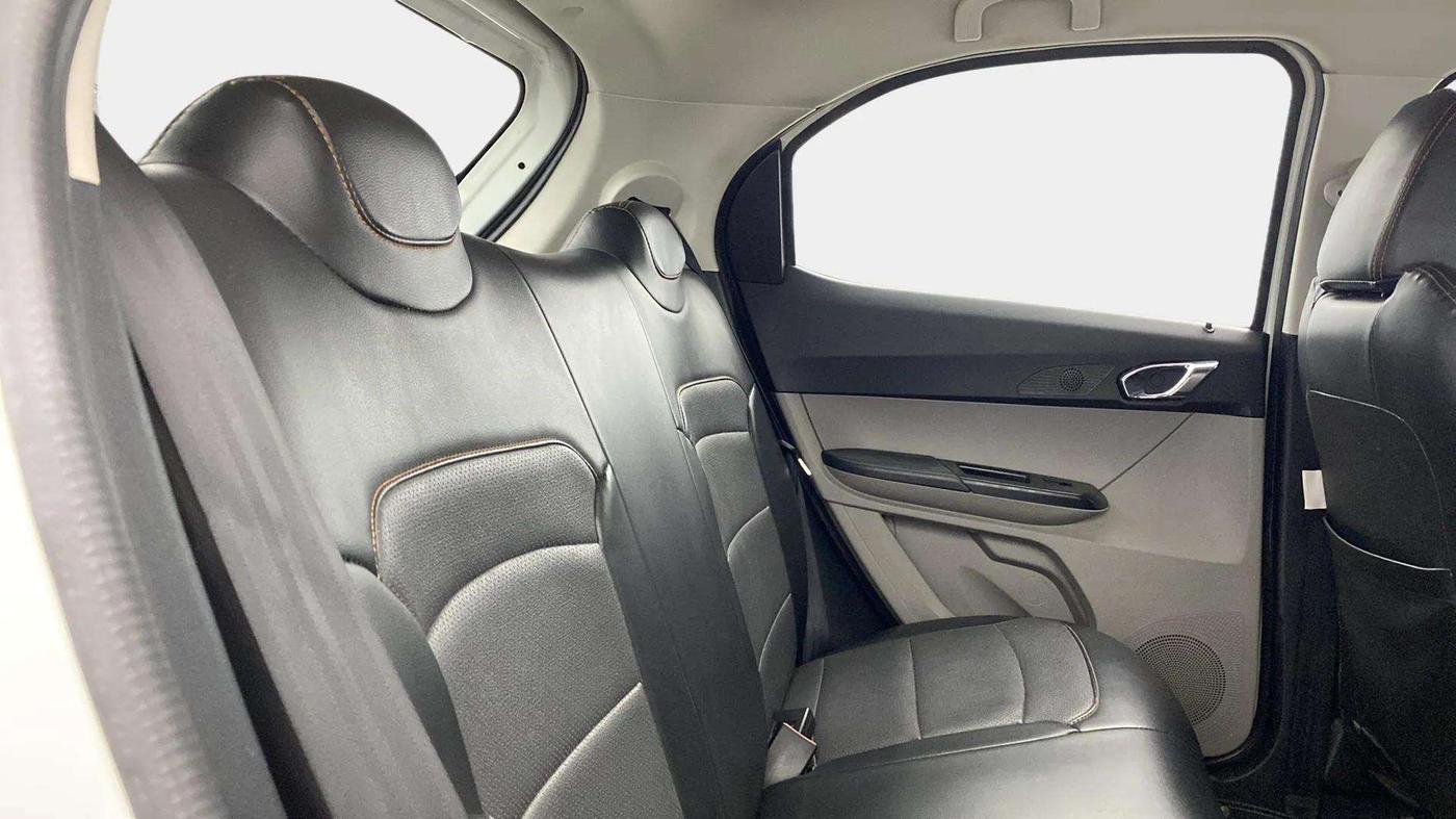 2019 Tata Tiago XZ PLUS PETROL, Petrol, Manual, 43,191 km, Right Side Front Door Cabin