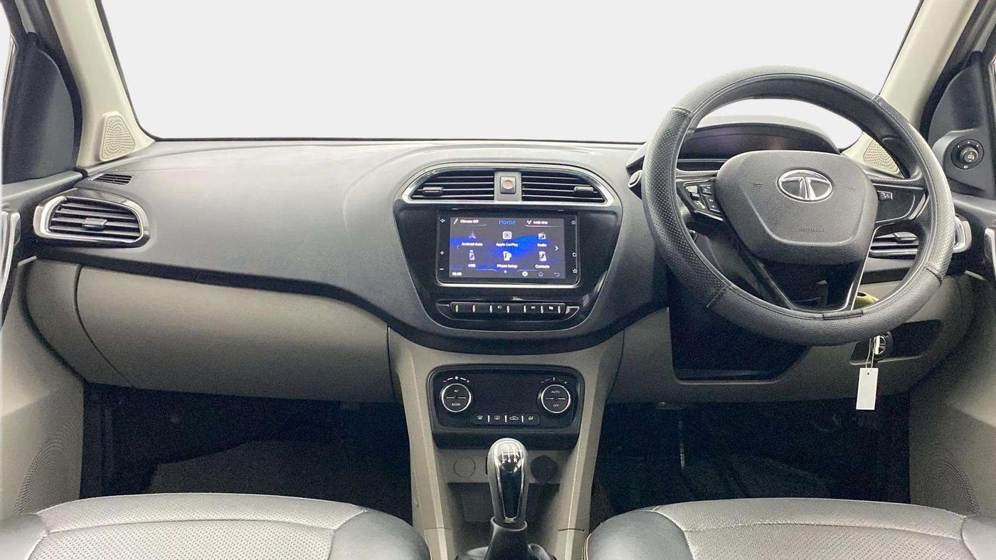 2019 Tata Tiago XZ PLUS PETROL, Petrol, Manual, 43,191 km, Dashboard