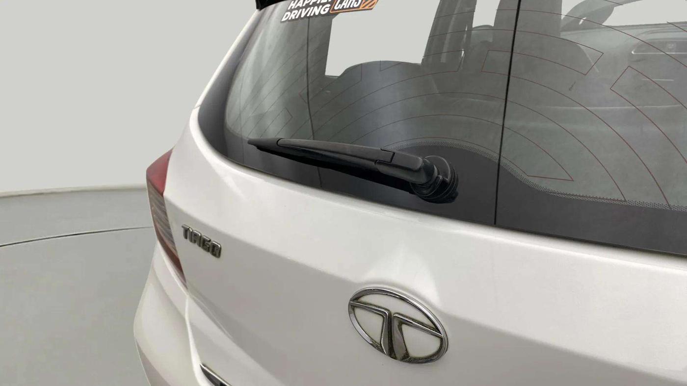 2019 Tata Tiago XZ PLUS PETROL, Petrol, Manual, 43,191 km, Rear Wiper