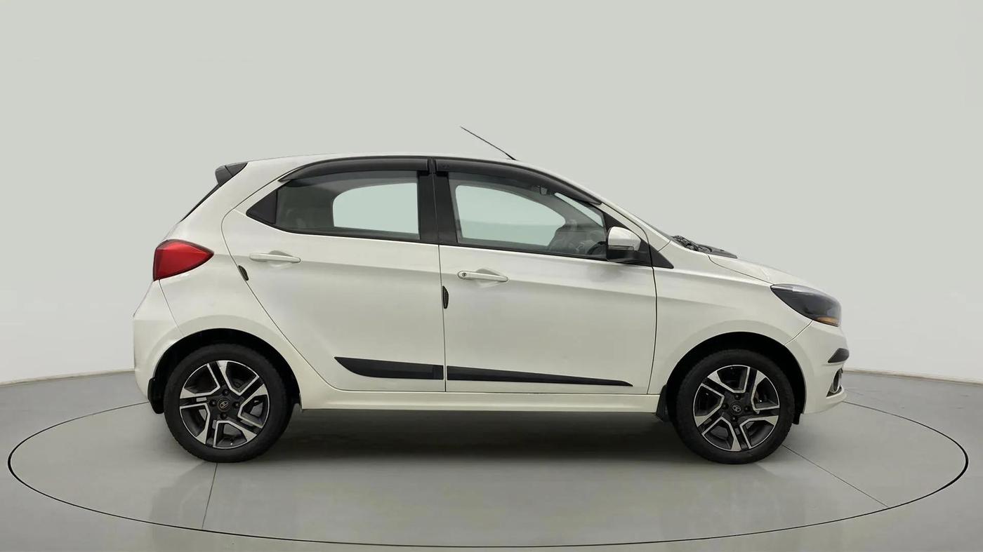 2019 Tata Tiago XZ PLUS PETROL, Petrol, Manual, 43,191 km, Right Side View