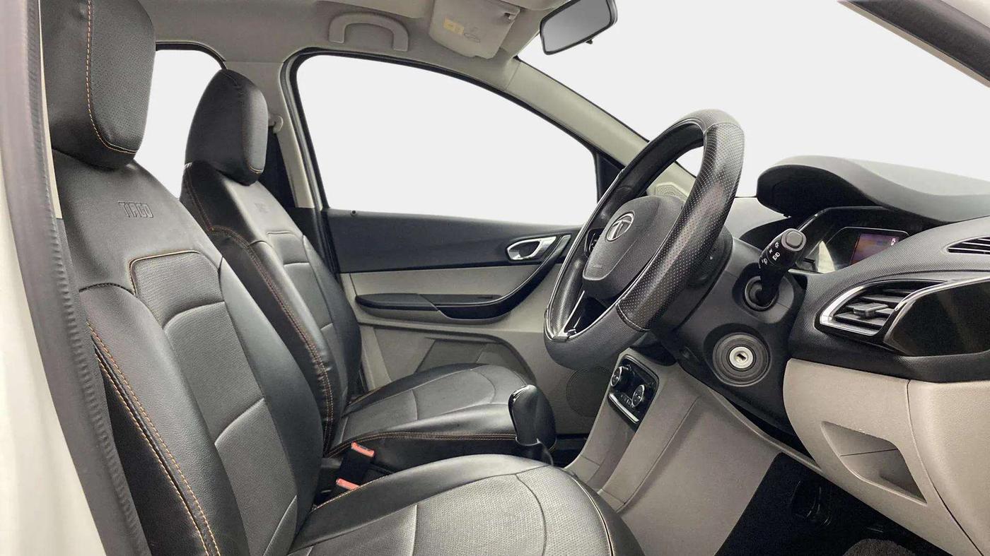2019 Tata Tiago XZ PLUS PETROL, Petrol, Manual, 43,191 km, Right Side Rear Door Cabin