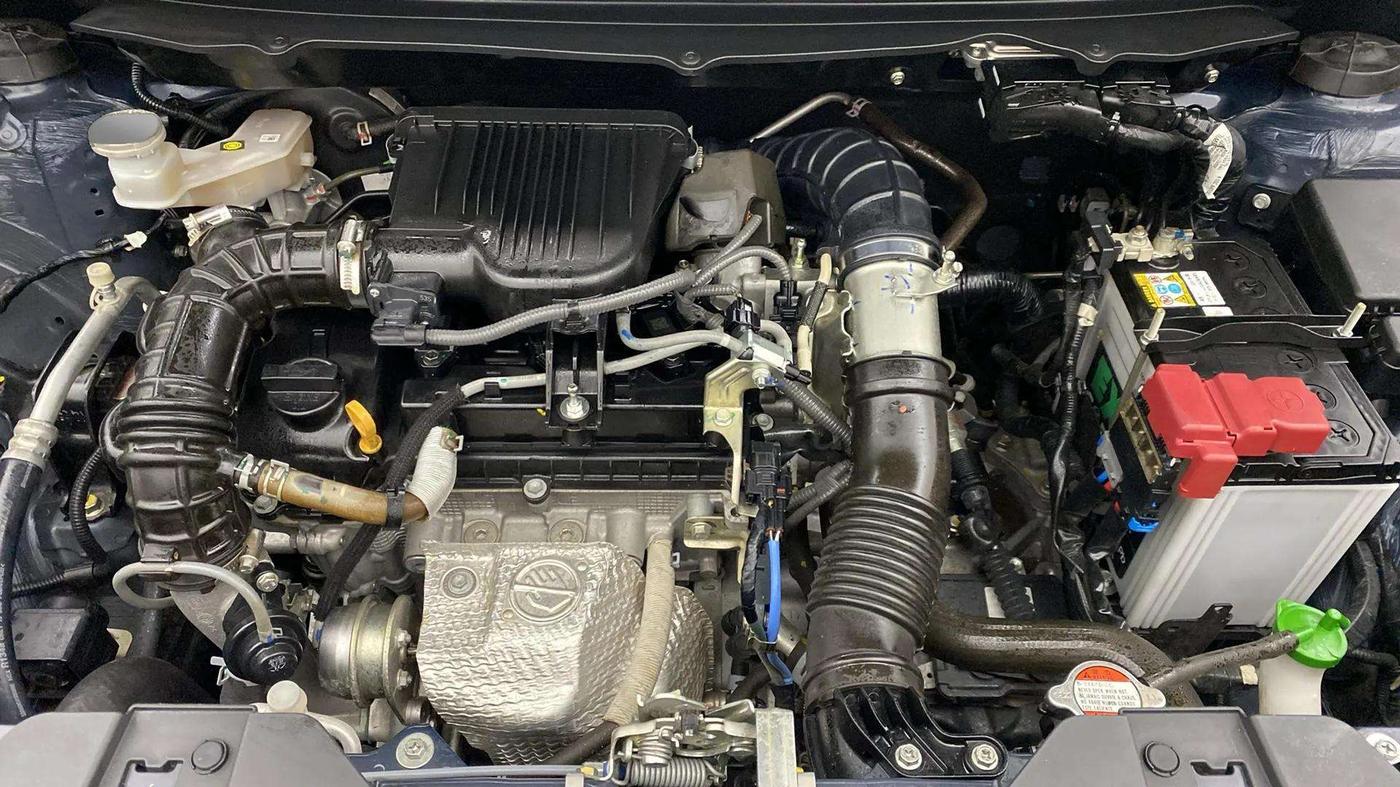 2023 Maruti FRONX ALPHA 1.0L TURBO 6 AT, Petrol, Automatic, 6,195 km, Engine View