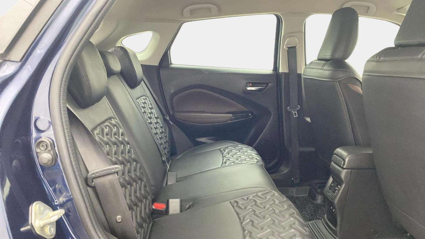 2023 Maruti FRONX ALPHA 1.0L TURBO 6 AT, Petrol, Automatic, 6,195 km, Right Side Rear Door Cabin