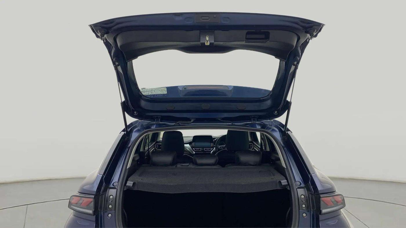 2023 Maruti FRONX ALPHA 1.0L TURBO 6 AT, Petrol, Automatic, 6,195 km, Boot Door Open