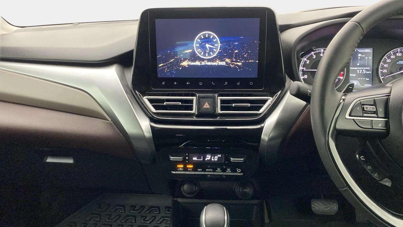 2023 Maruti FRONX ALPHA 1.0L TURBO 6 AT, Petrol, Automatic, 6,195 km, Air Conditioner