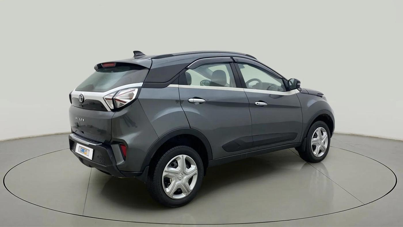 2022 Tata NEXON XMA PLUS SUNROOF PETROL, Petrol, Automatic, 28,864 km, Right Back Diagonal