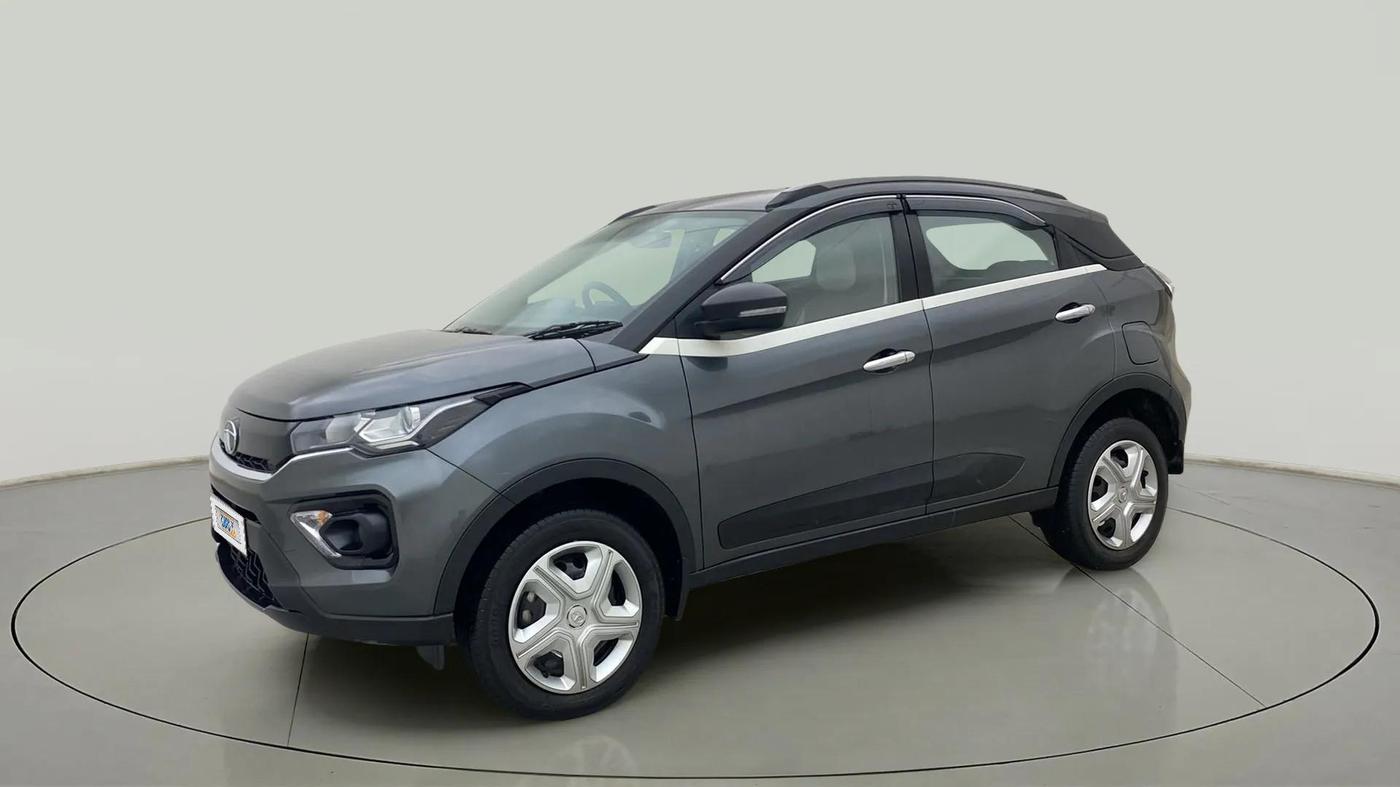 2022 Tata NEXON XMA PLUS SUNROOF PETROL, Petrol, Automatic, 28,864 km, Left Front Diagonal