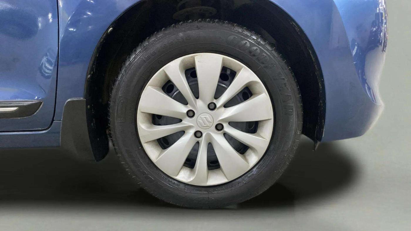 2017 Maruti Baleno DELTA PETROL 1.2, Petrol, Manual, 20,157 km, Right Front Wheel
