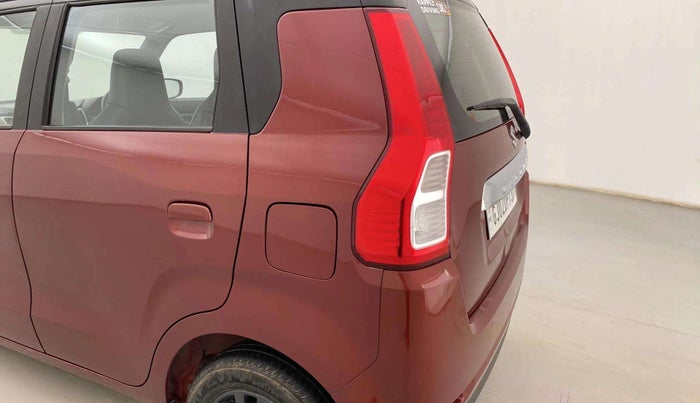 2022 Maruti New Wagon-R ZXI PLUS 1.2 DUAL TONE, Petrol, Manual, 30,168 km, Left quarter panel - Minor scratches