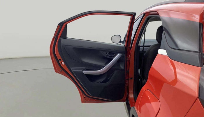 2022 Tata NEXON XM PETROL, Petrol, Manual, 36,084 km, LHS Rear Door