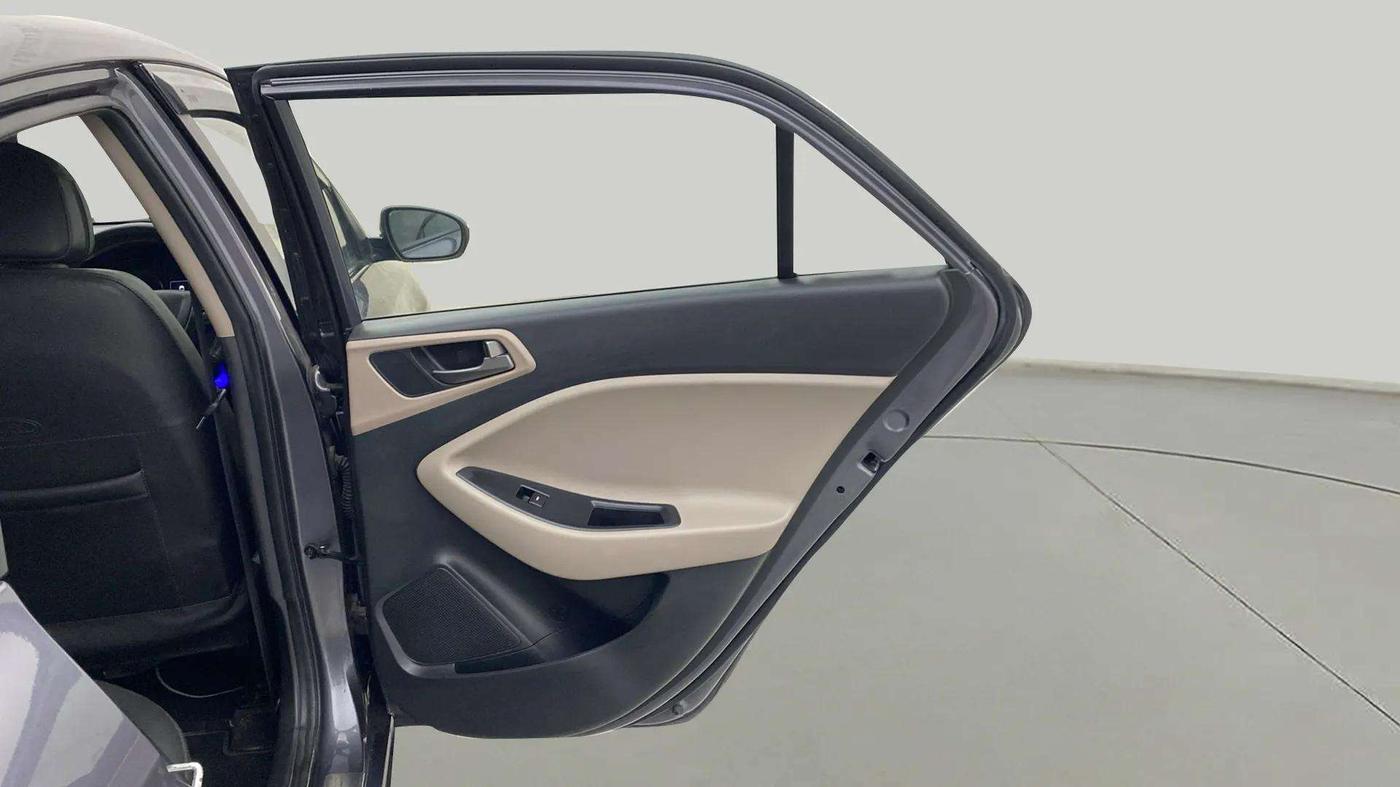 2017 Hyundai Elite i20 ASTA 1.2 (O), Petrol, Manual, 32,176 km, RHS Rear Door
