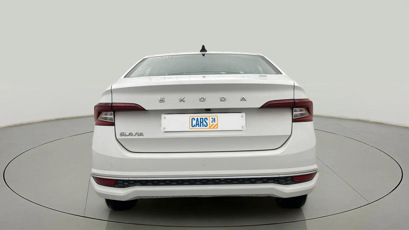2022 Skoda SLAVIA STYLE 1.0L TSI AT, Petrol, Automatic, 24,676 km, Back/Rear