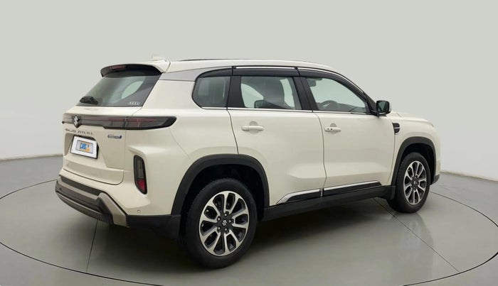 2024 Maruti Grand Vitara ZETA SMART HYBRID AT, Petrol, Automatic, 8,284 km, Right Back Diagonal