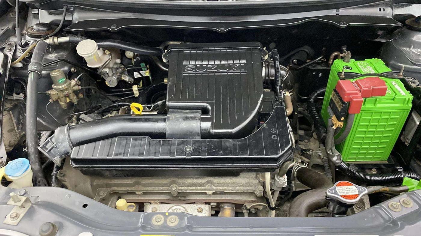 2013 Maruti Swift Dzire VXI, Petrol, Manual, 22,956 km, Engine View