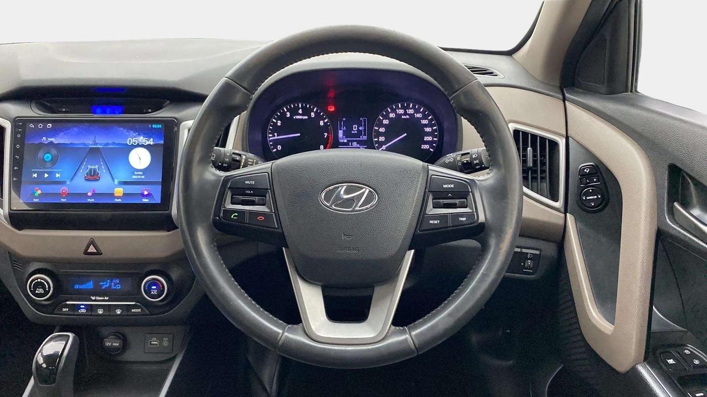 2016 Hyundai Creta SX PLUS AT 1.6 PETROL, Petrol, Automatic, 54,596 km, Steering Wheel Close Up