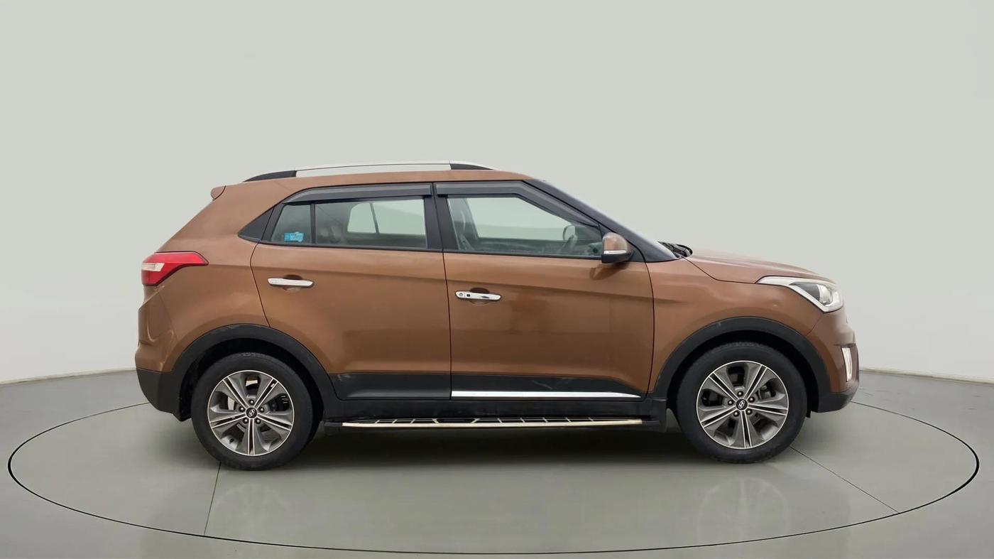 2016 Hyundai Creta SX PLUS AT 1.6 PETROL, Petrol, Automatic, 54,596 km, Right Side View