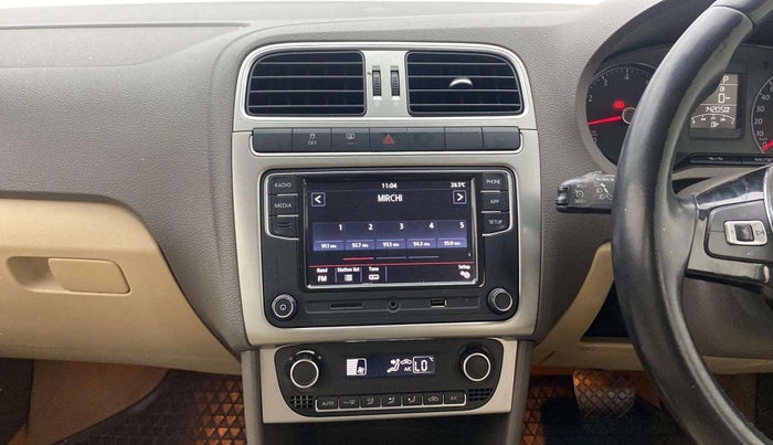 2018 Volkswagen Vento HIGHLINE PETROL AT, Petrol, Automatic, 72,271 km, Air Conditioner