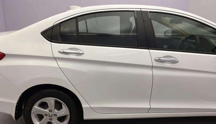 2017 Honda City 1.5L I-VTEC V MT, Petrol, Manual, 84,537 km, Right rear door - Minor scratches