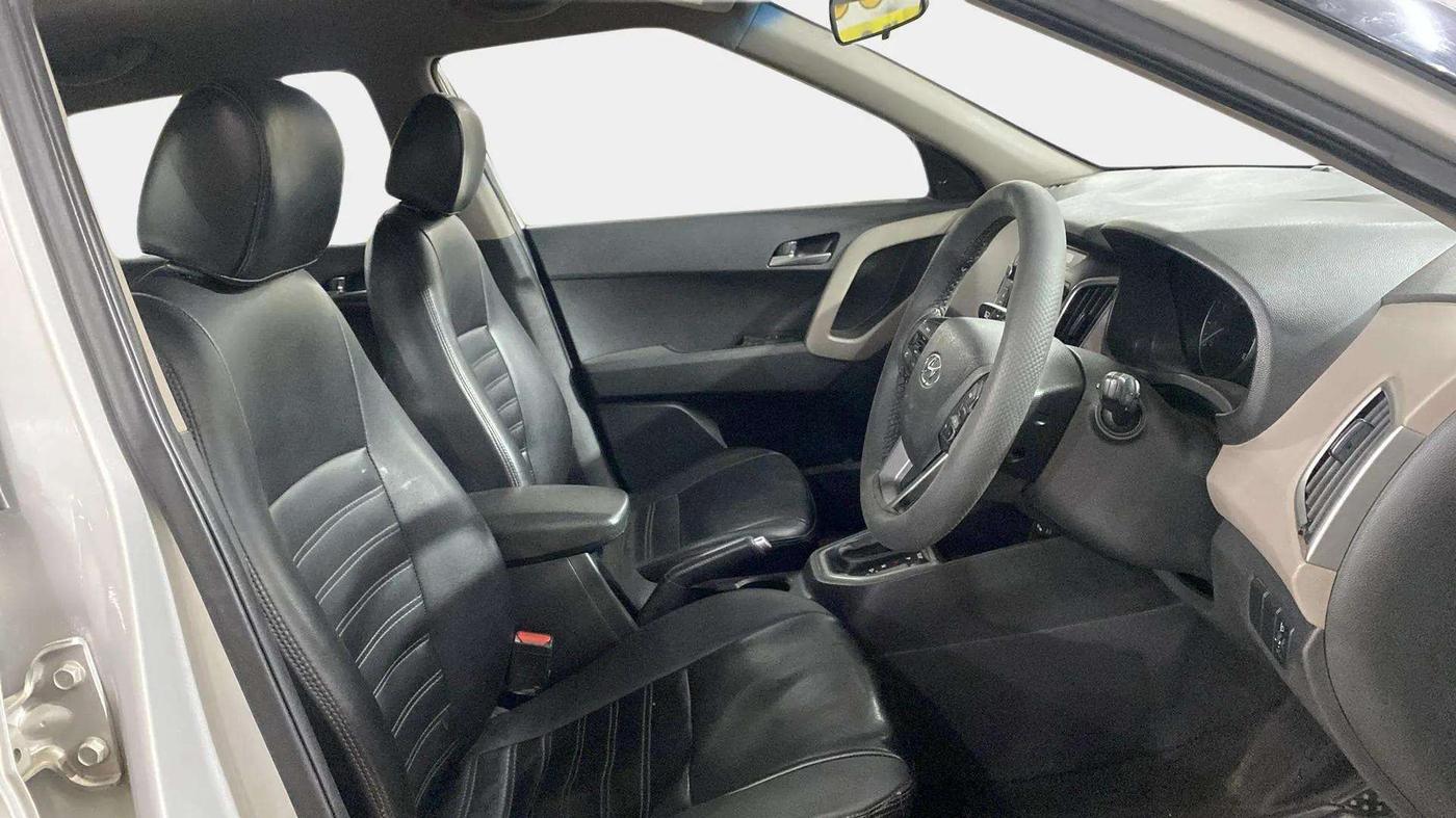 2018 Hyundai Creta SX PLUS AT 1.6 PETROL, Petrol, Automatic, 73,137 km, Right Side Front Door Cabin