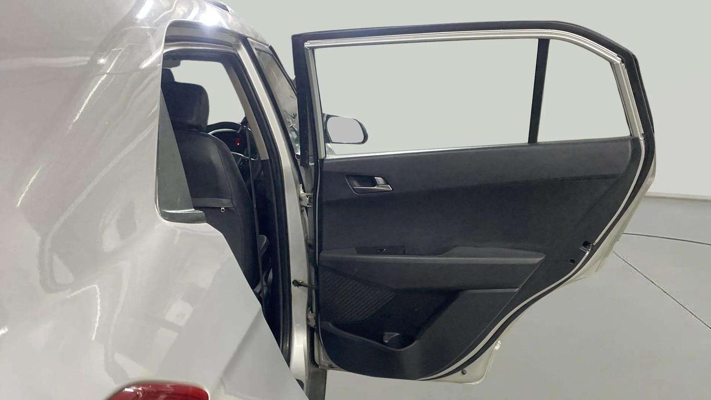 2018 Hyundai Creta SX PLUS AT 1.6 PETROL, Petrol, Automatic, 73,137 km, RHS Rear Door