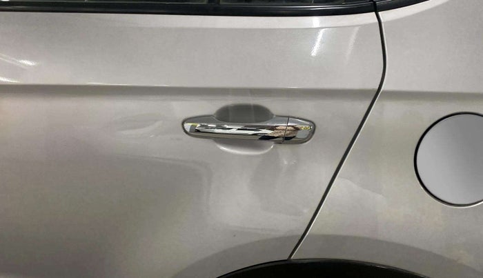 2018 Hyundai Creta SX PLUS AT 1.6 PETROL, Petrol, Automatic, 73,062 km, Rear left door - Minor scratches