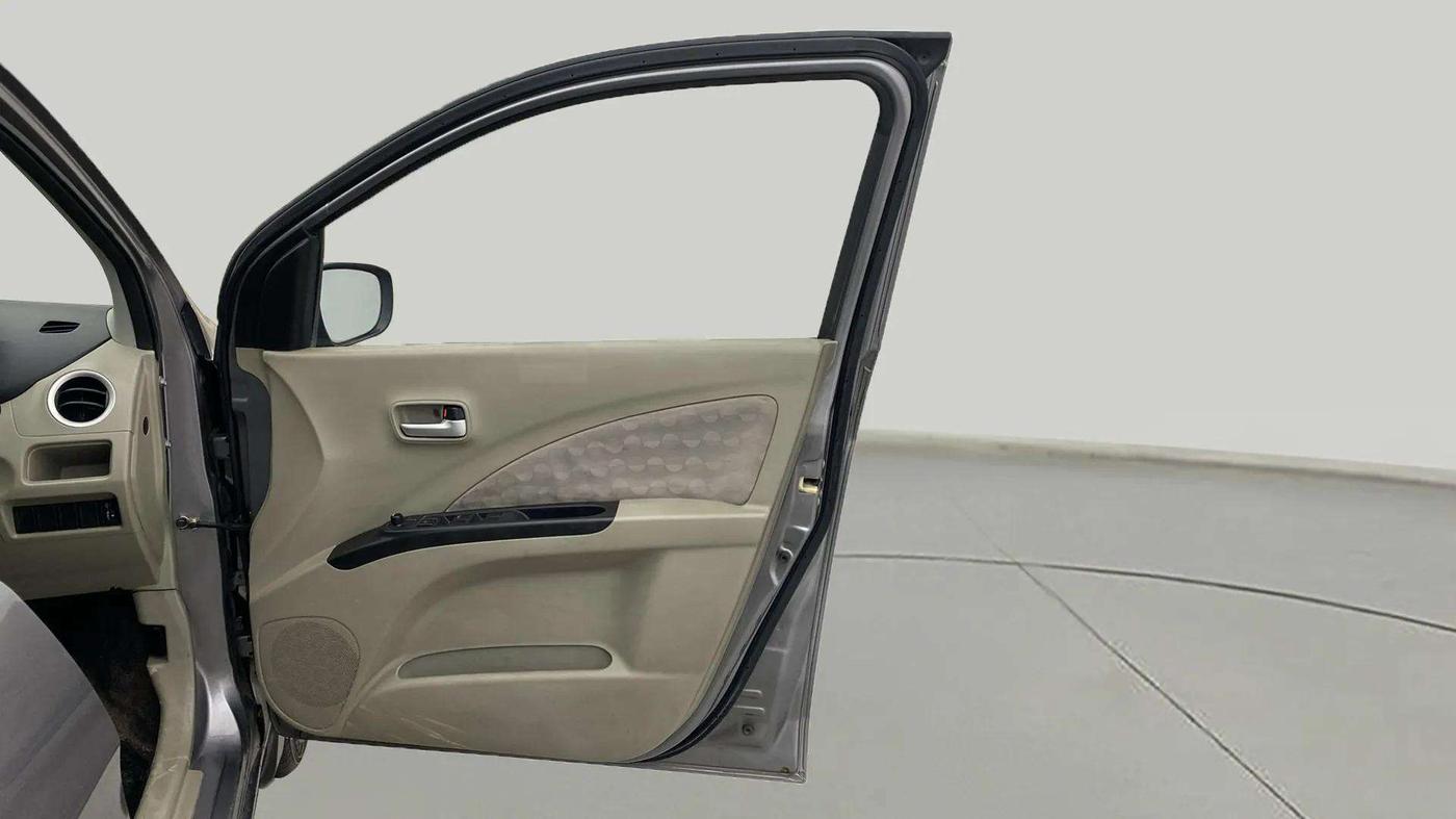 2016 Maruti Celerio ZXI AMT, Petrol, Automatic, 73,101 km, RHS Front Door
