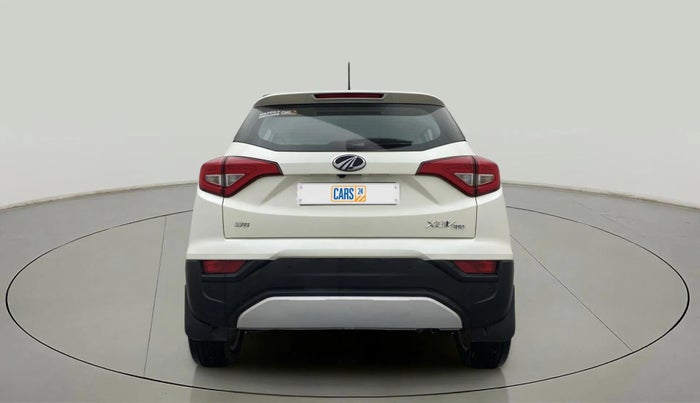 2020 Mahindra XUV300 W8 1.5 DIESEL, Diesel, Manual, 31,868 km, Back/Rear