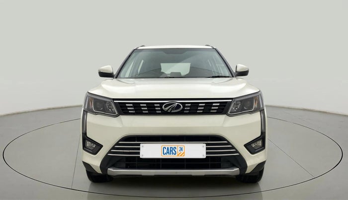 2020 Mahindra XUV300 W8 1.5 DIESEL, Diesel, Manual, 31,868 km, Front