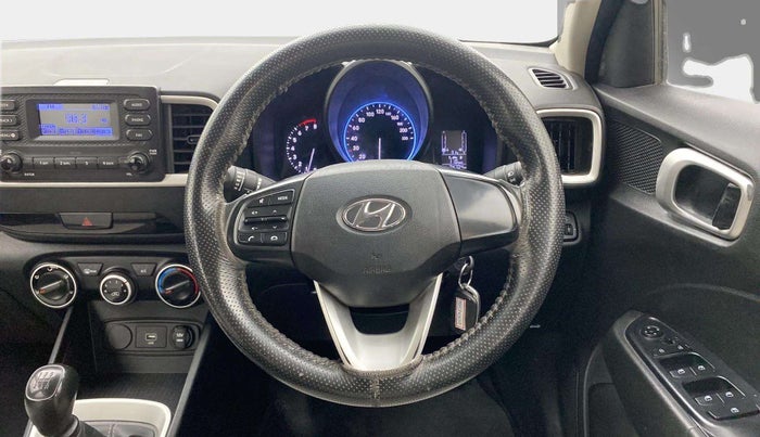 2021 Hyundai VENUE S 1.2, Petrol, Manual, 74,695 km, Steering Wheel Close Up