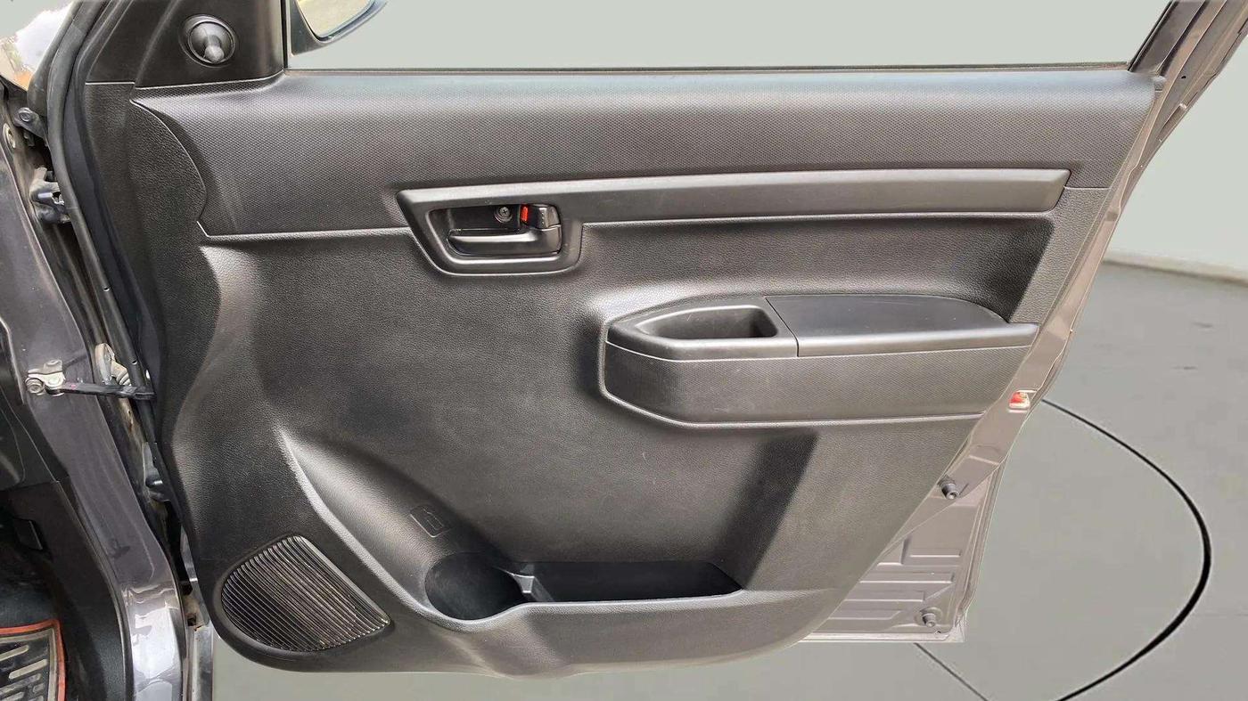 2021 Maruti S PRESSO VXI PLUS AMT, Petrol, Automatic, 24,661 km, Driver Side Door Panels Control