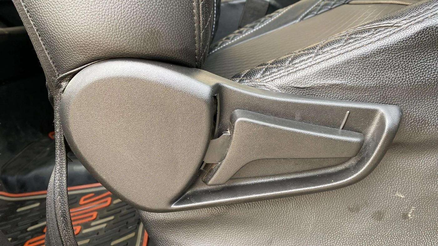 2021 Maruti S PRESSO VXI PLUS AMT, Petrol, Automatic, 24,661 km, Driver Side Adjustment Panel