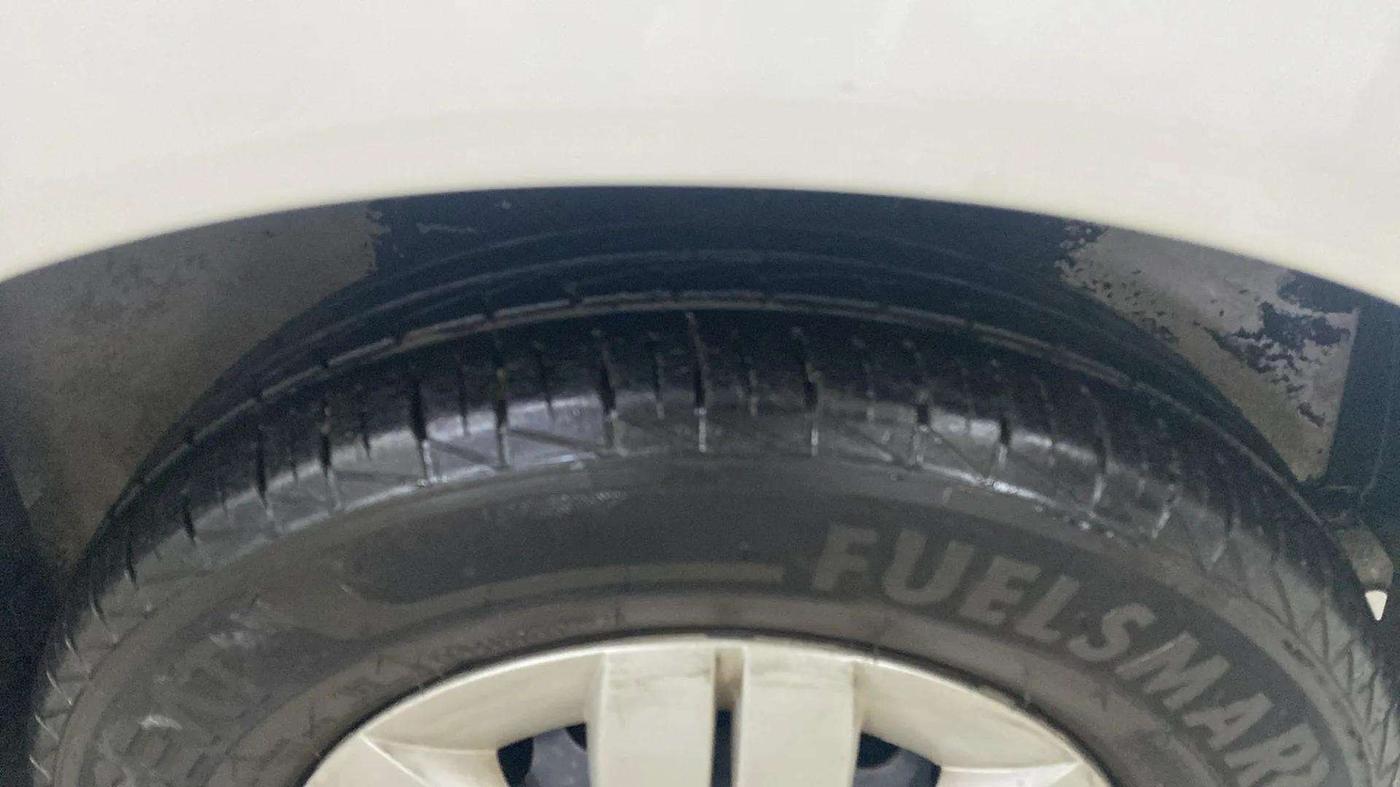 2020 Maruti Alto VXI, Petrol, Manual, 10,610 km, Right Front Tyre Tread