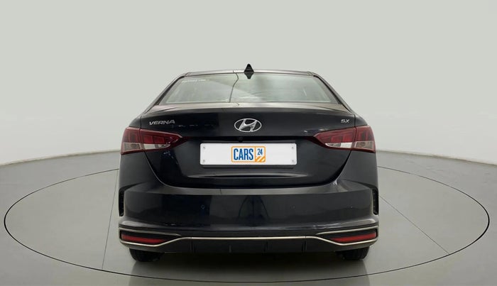 2020 Hyundai Verna SX 1.5 VTVT, Petrol, Manual, 25,353 km, Back/Rear