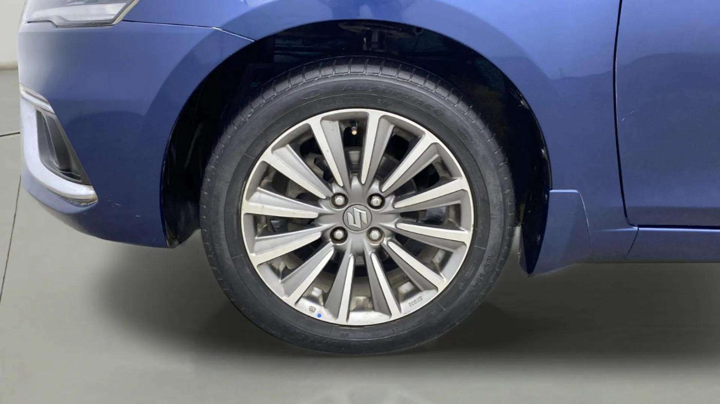 2018 Maruti Ciaz ALPHA 1.5 SHVS PETROL, Petrol, Manual, 45,223 km, Left Front Wheel