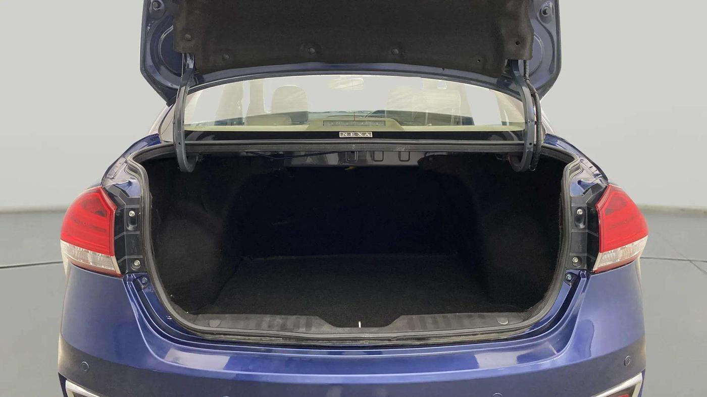 2018 Maruti Ciaz ALPHA 1.5 SHVS PETROL, Petrol, Manual, 45,223 km, Boot Inside