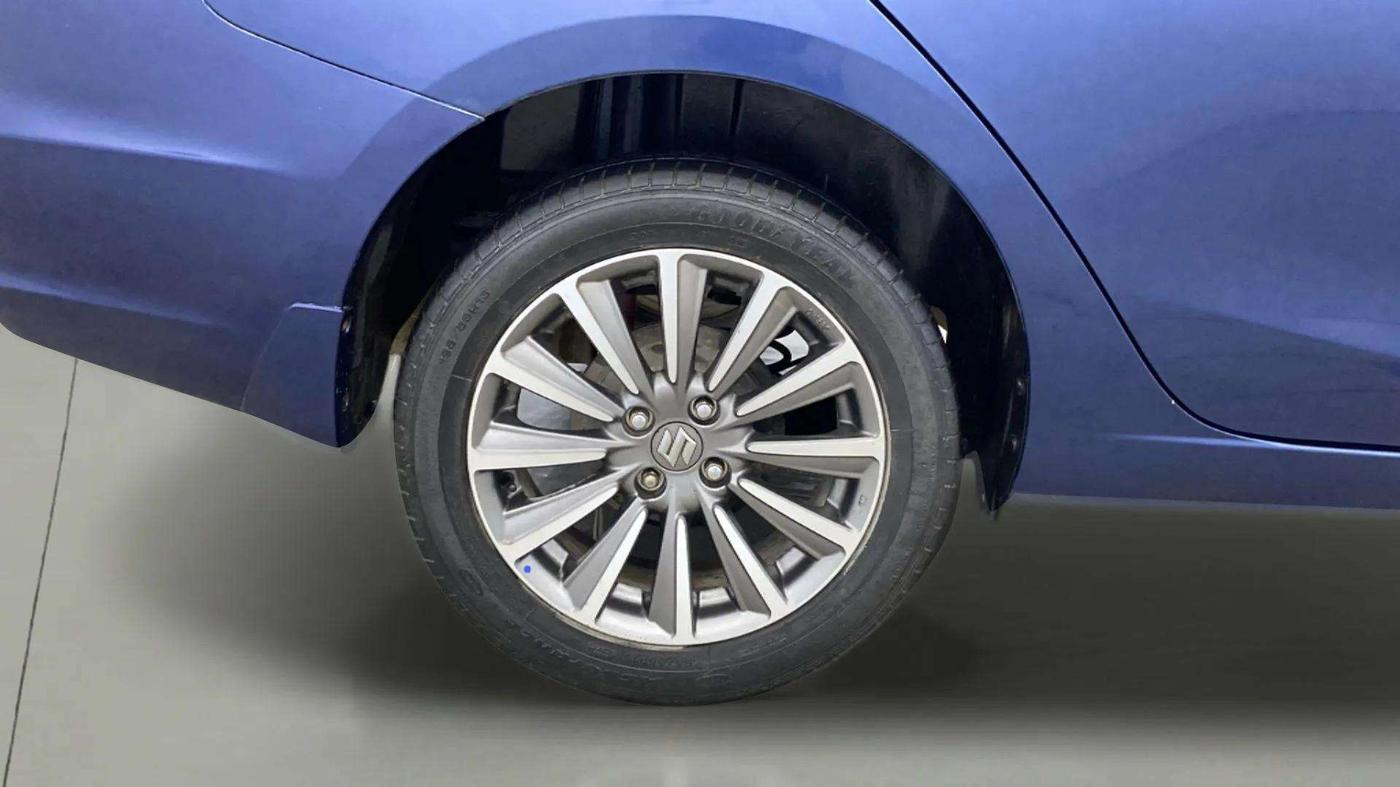 2018 Maruti Ciaz ALPHA 1.5 SHVS PETROL, Petrol, Manual, 45,223 km, Right Rear Wheel