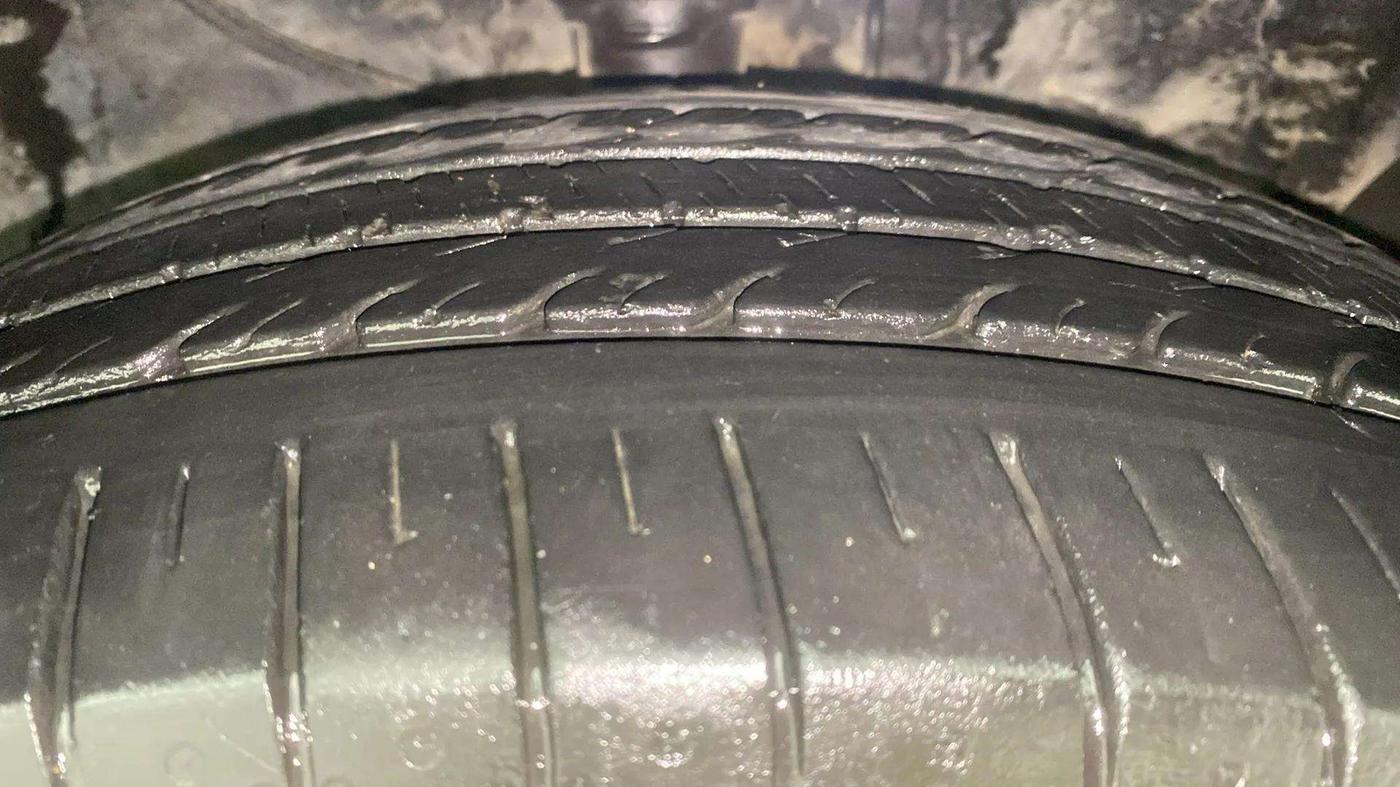 2016 Hyundai Creta SX PLUS AT 1.6 PETROL, Petrol, Automatic, 59,109 km, Right Front Tyre Tread