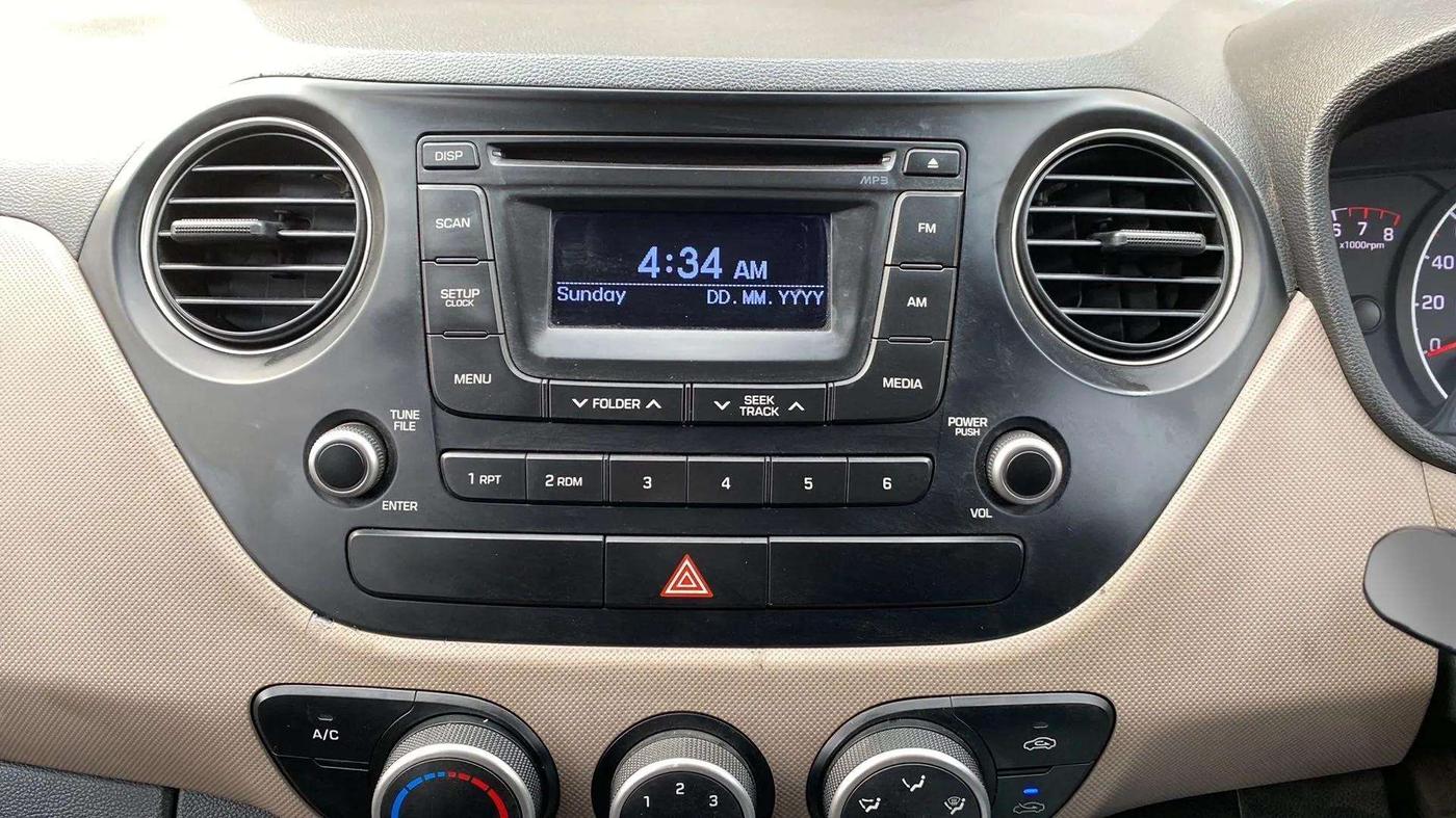 2014 Hyundai Grand i10 SPORTZ 1.2 KAPPA VTVT, Petrol, Manual, 40,453 km, Air Conditioner