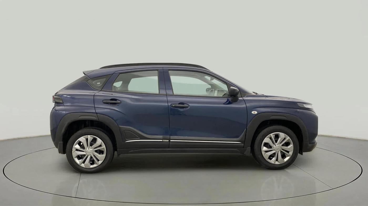 2023 Maruti FRONX SIGMA 1.2 MT, Petrol, Manual, 8,385 km, Right Side View