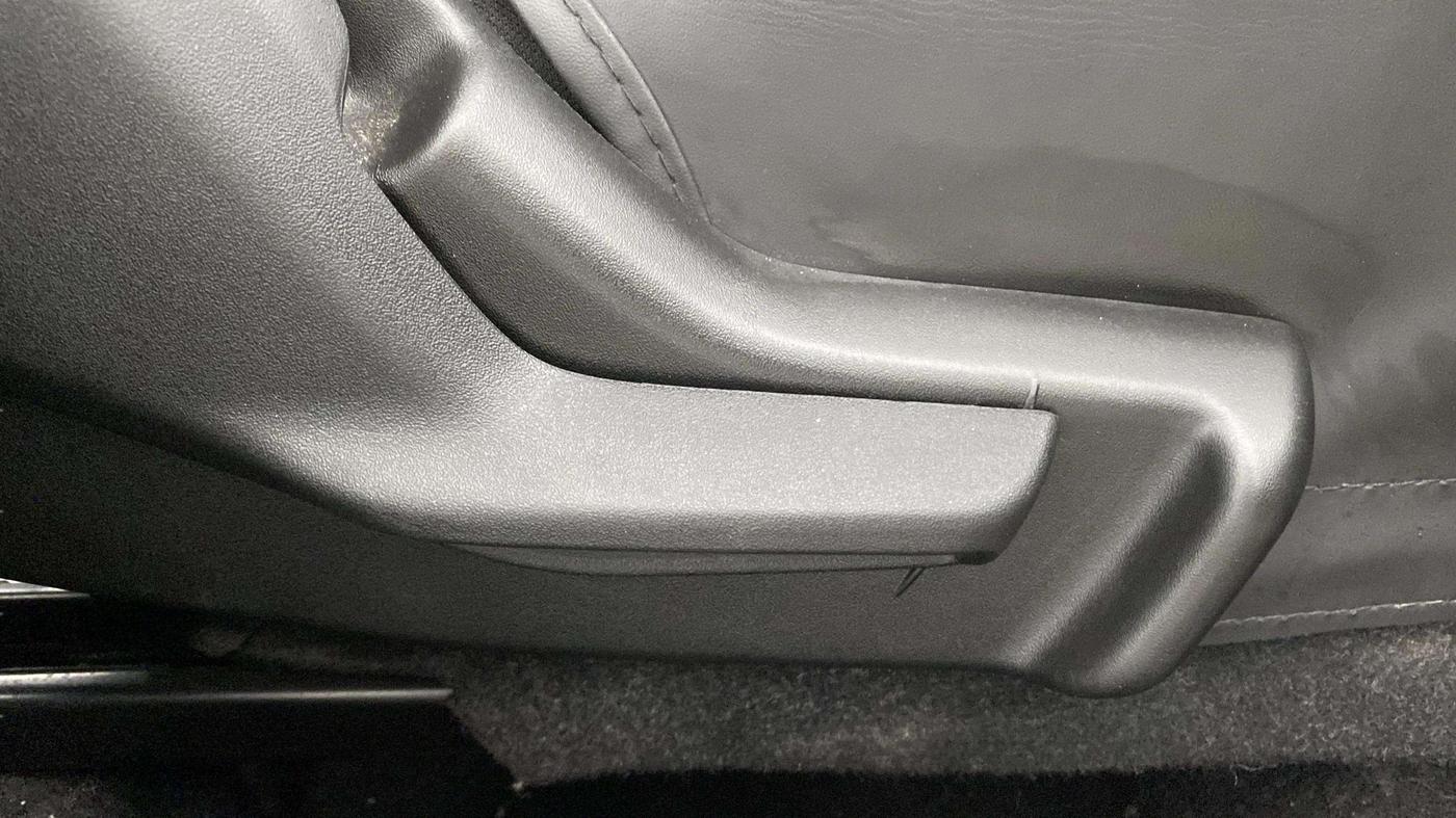 2023 Maruti FRONX SIGMA 1.2 MT, Petrol, Manual, 8,385 km, Driver Side Adjustment Panel