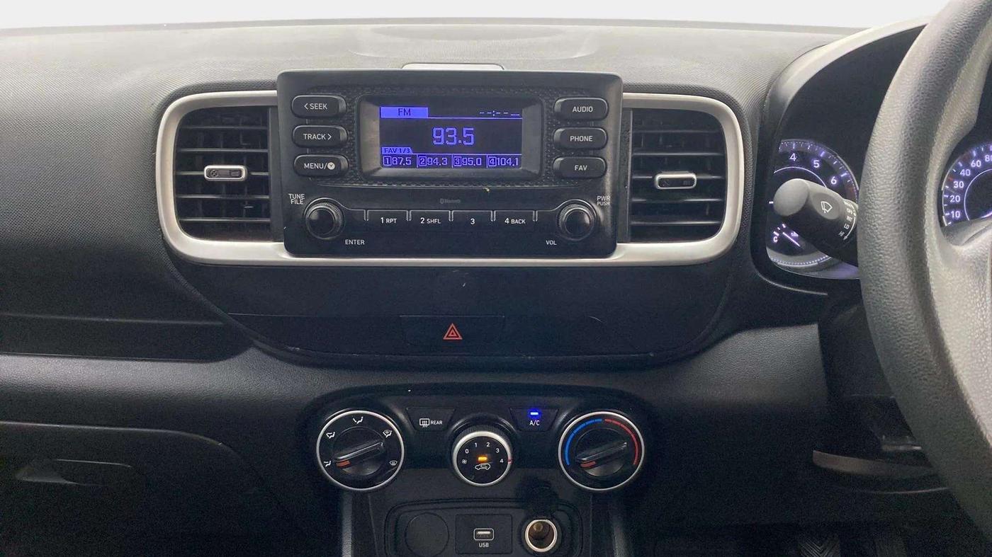 2021 Hyundai VENUE S 1.0 TURBO IMT, Petrol, Manual, 53,183 km, Air Conditioner